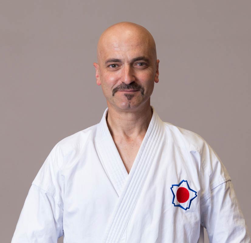 adult martial arts classes